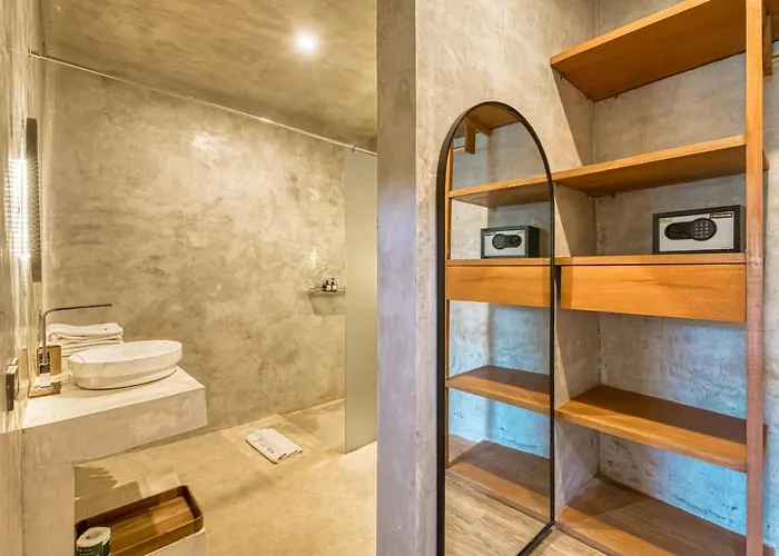 Leafy - 5 Mins Walk To Echo Aparthotel 4*